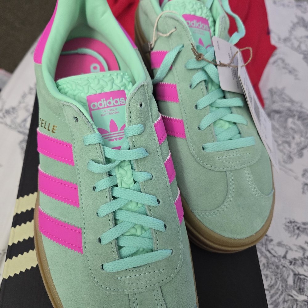 Adidas Women's Green and Pink Sneakers